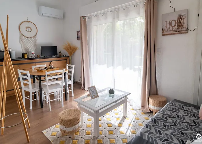 Holiday home La Petite Vernoelle Premilhat