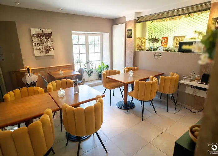 La Petite Vernoelle * Premilhat